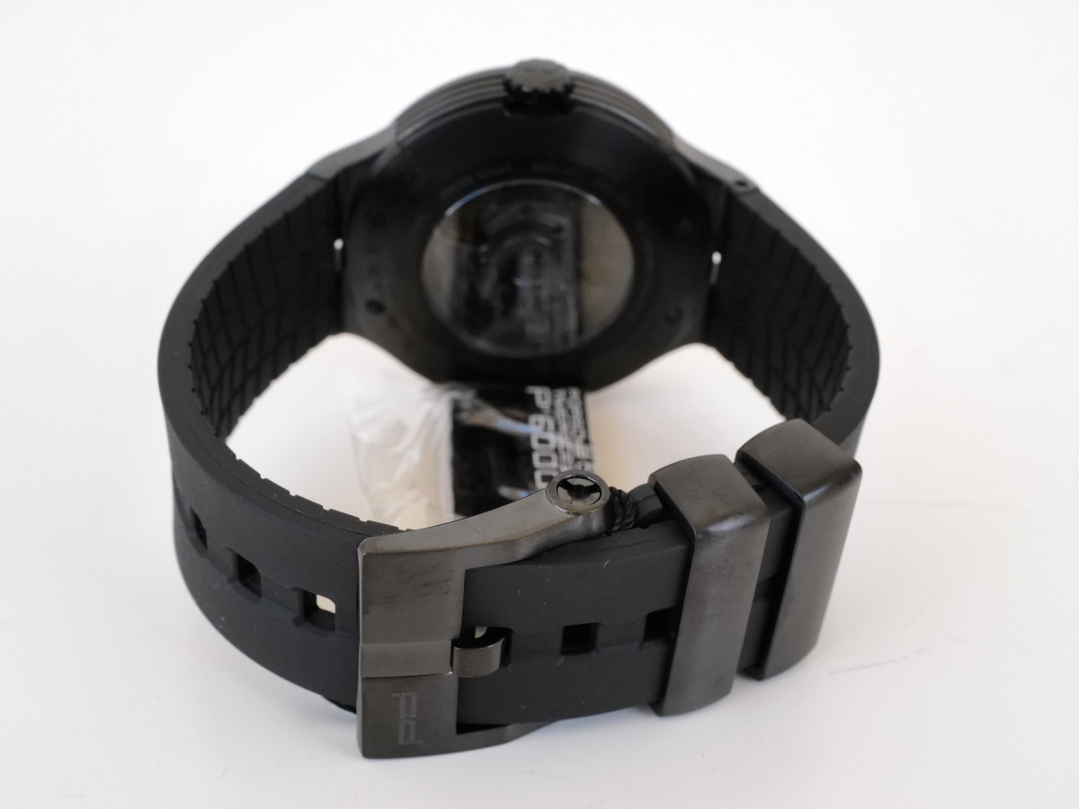 Швейцарские часы Porsche Design Flat Six Black Dial 44