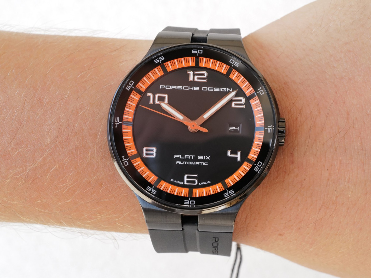 Швейцарские часы Porsche Design Flat Six Black Dial 44