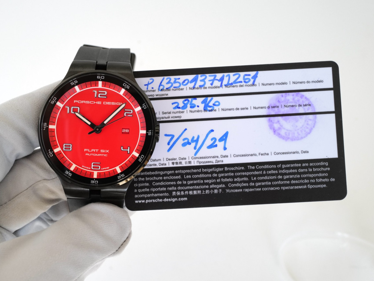 Швейцарские часы Porsche Design Flat Six Red Dial 44