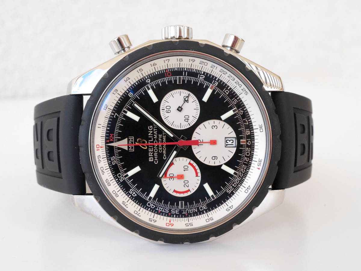 Швейцарський годинник Breitling Chrono-Matic 49