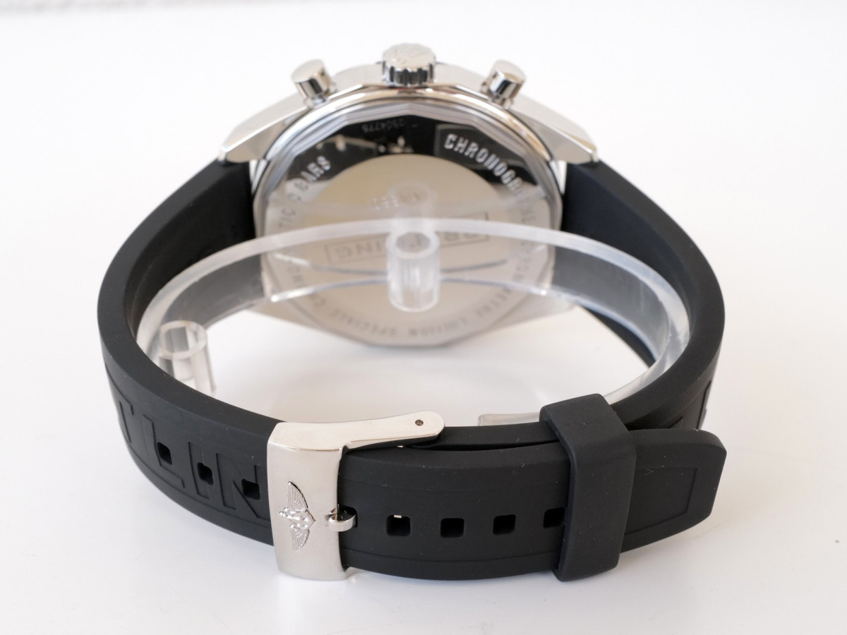 Швейцарський годинник Breitling Chrono-Matic 49