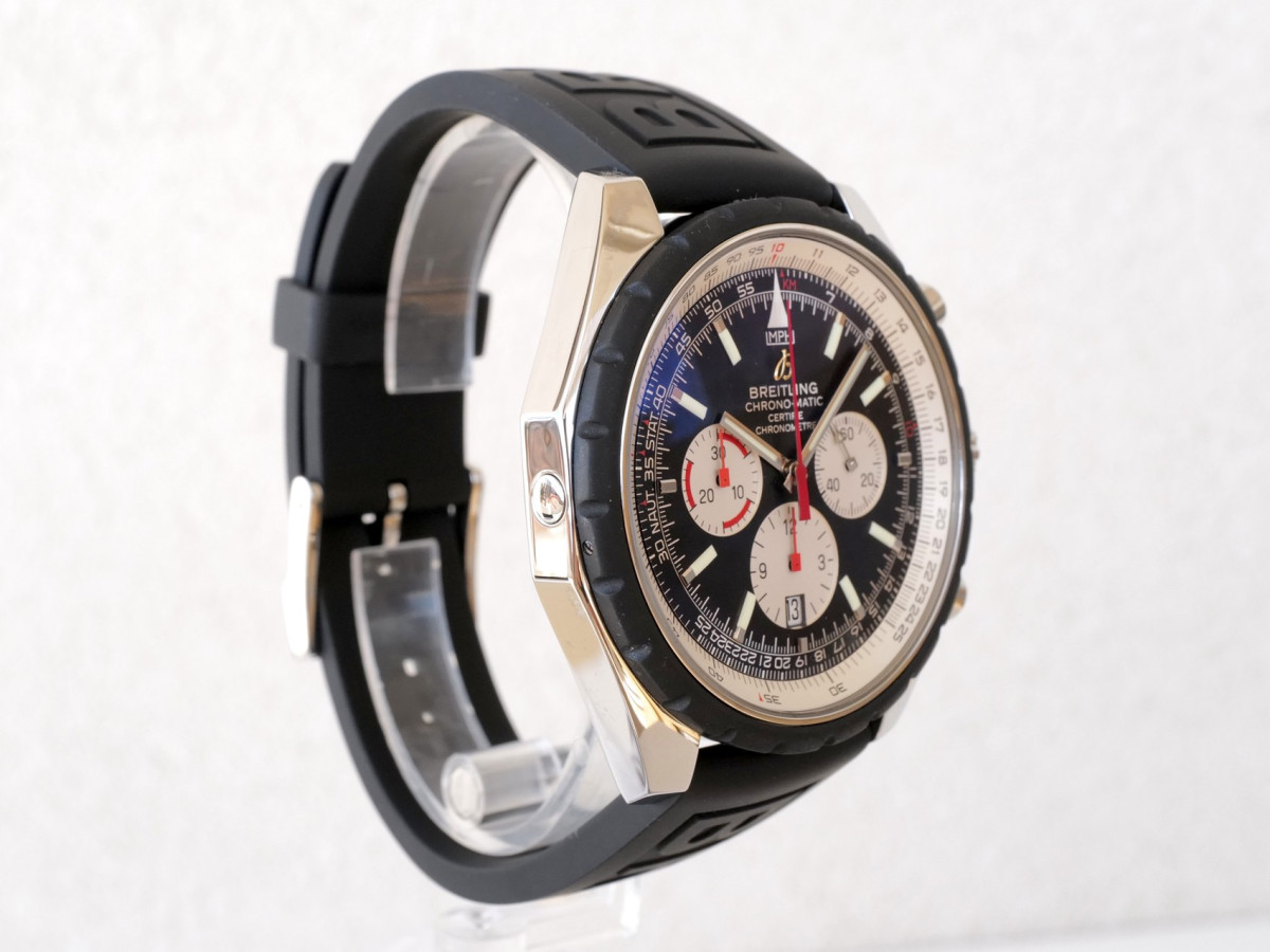 Швейцарський годинник Breitling Chrono-Matic 49