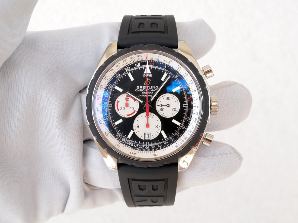 Швейцарський годинник Breitling Chrono-Matic 49