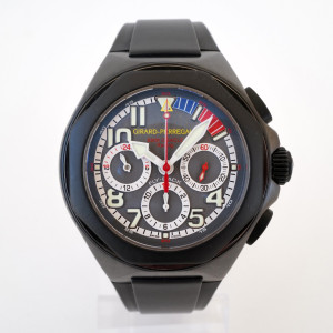 Швейцарские часы Girard-Perregaux Laureato BMW Oracle Racing USA Limited Edition Titanium Flyback Chronograph 46