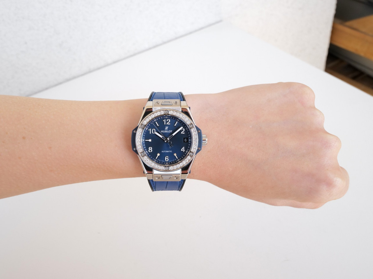 Swiss watch Hublot Big Bang One Click Blue Diamonds Automatic 39