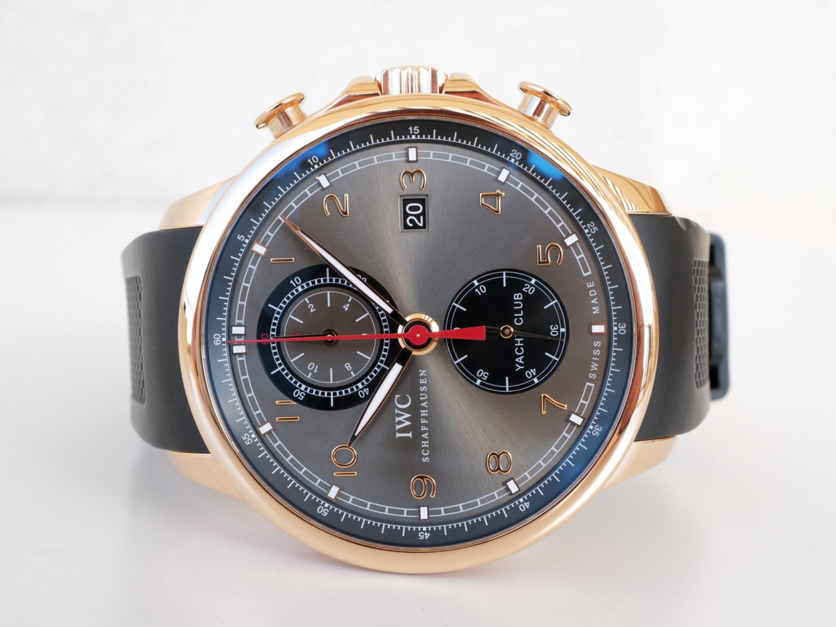 Швейцарские часы IWC Portuguese Yacht Club 18K Rose Gold Chronograph 45