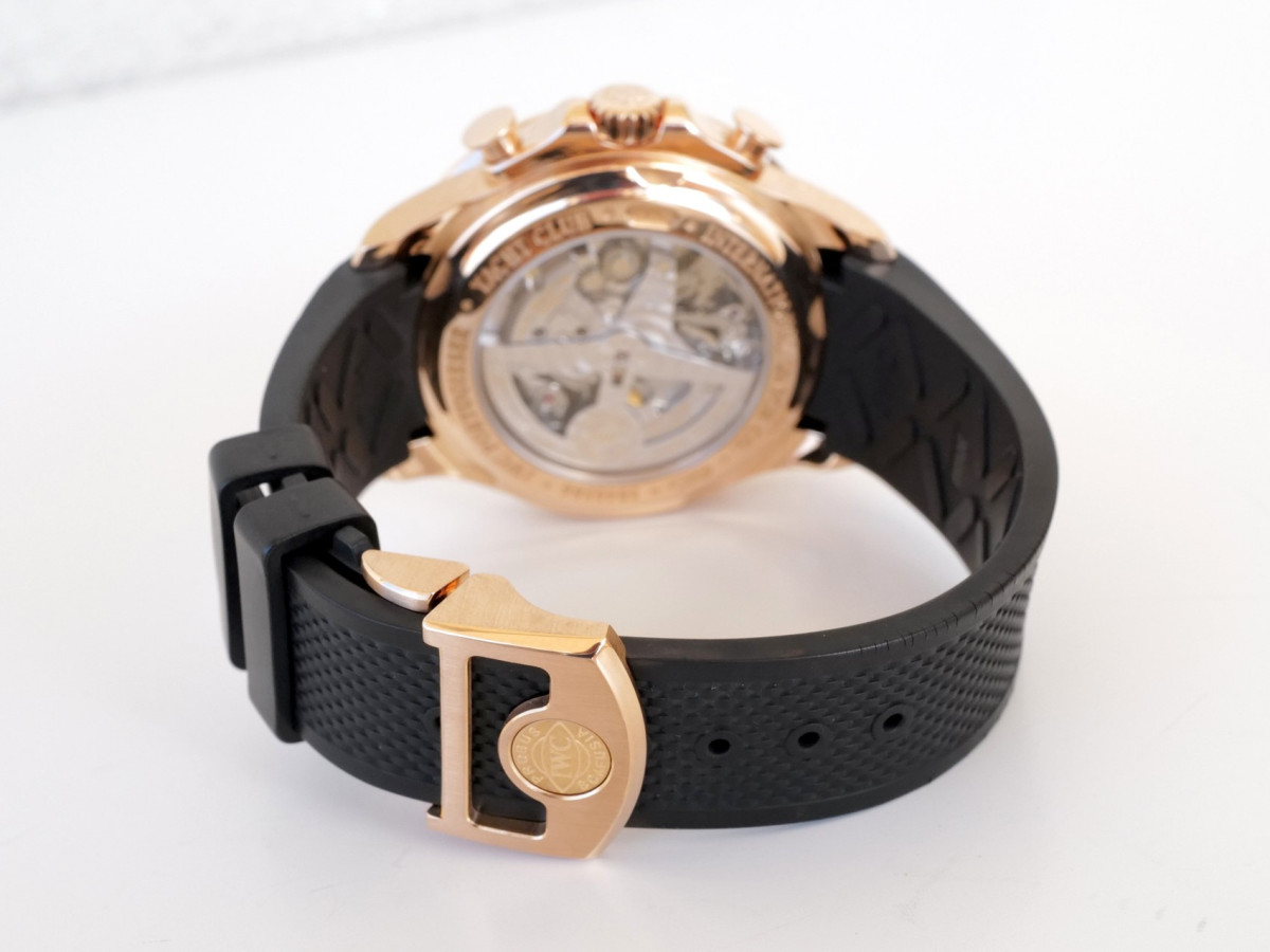 Швейцарские часы IWC Portuguese Yacht Club 18K Rose Gold Chronograph 45