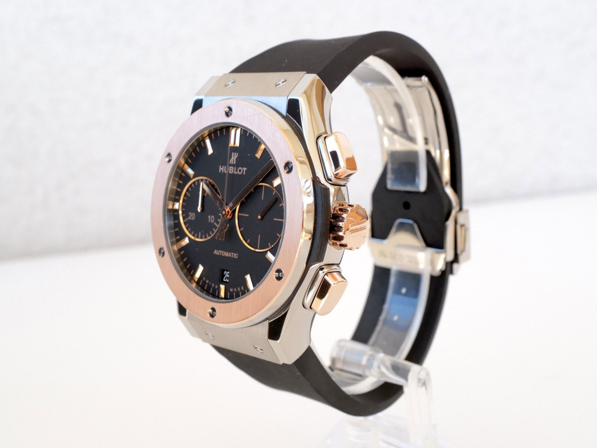 Швейцарские часы Hublot Classic Fusion Chronograph Titanium King Gold 45