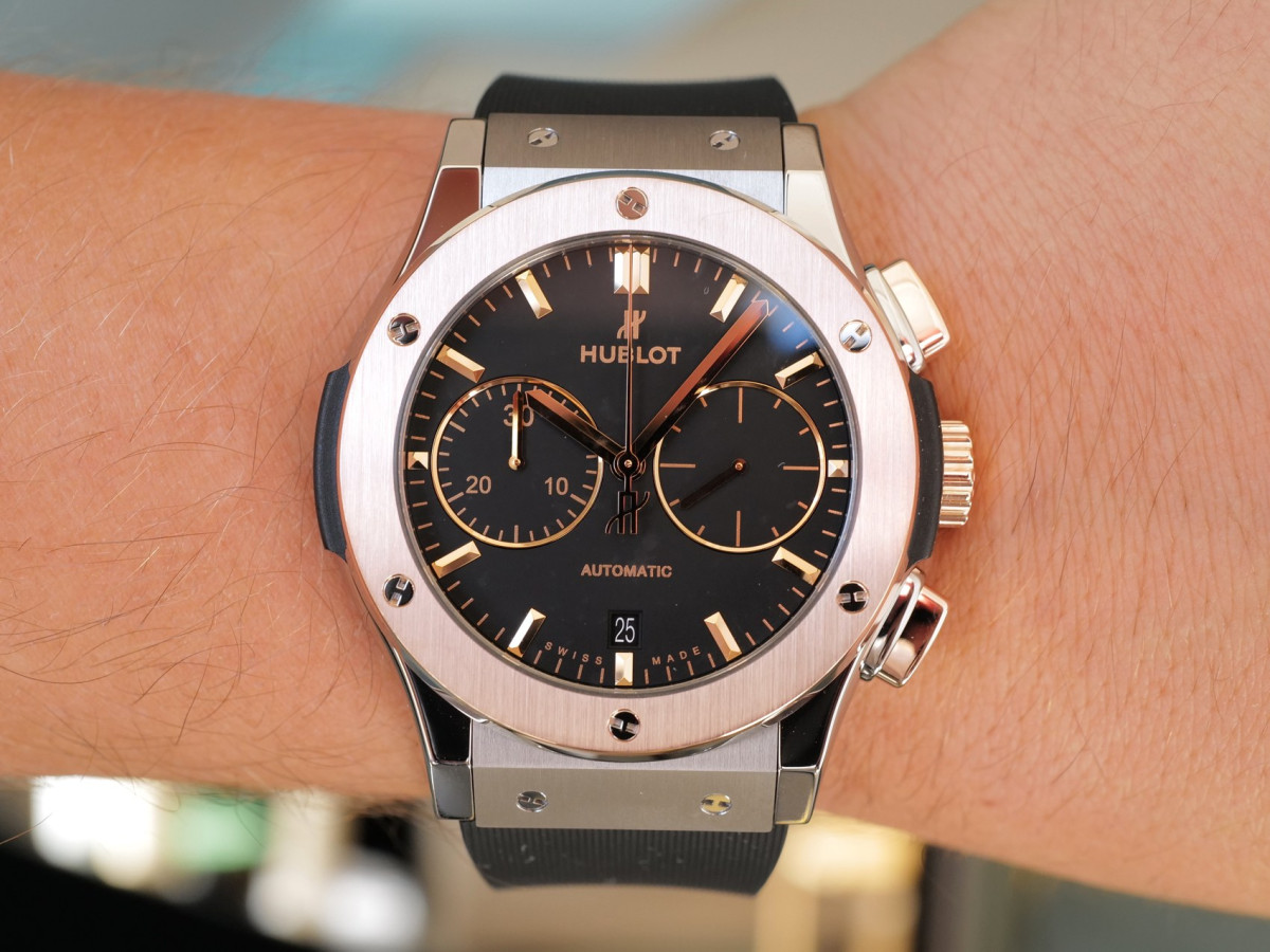 Швейцарские часы Hublot Classic Fusion Chronograph Titanium King Gold 45
