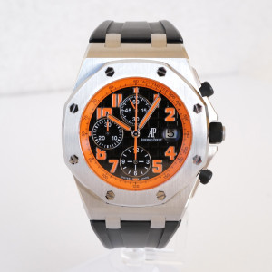 Швейцарские часы Audemars Piguet Royal Oak Offshore Chronograph Volcano 42