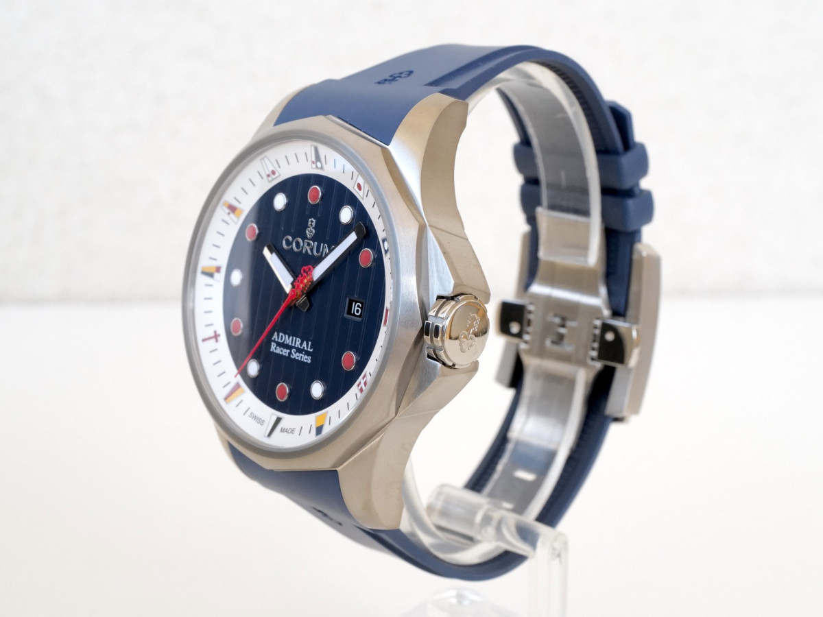 Швейцарський годинник Corum Admiral's Cup Racer Limited Edition Titanium 43