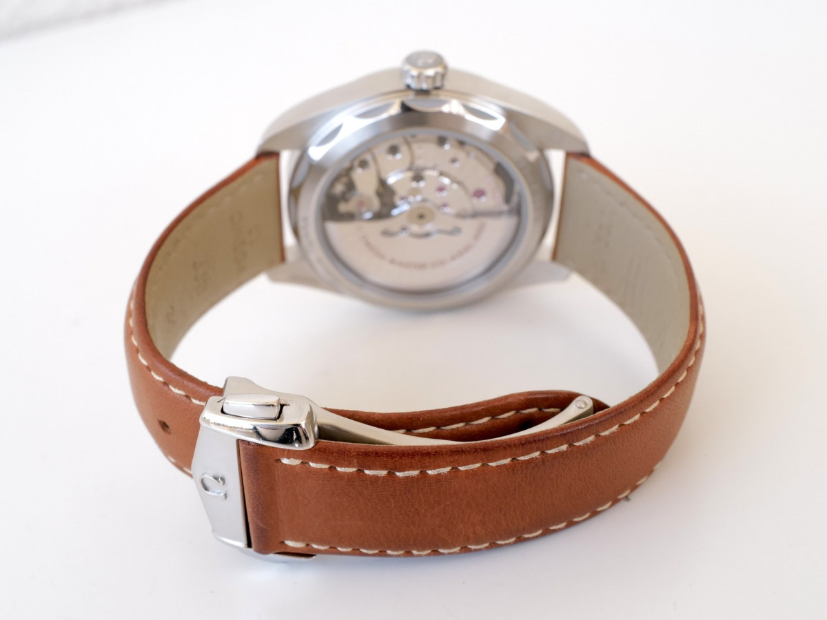 Swiss watch Omega Seamaster Aqua Terra 150M Co-Axial Master Chronometer 41