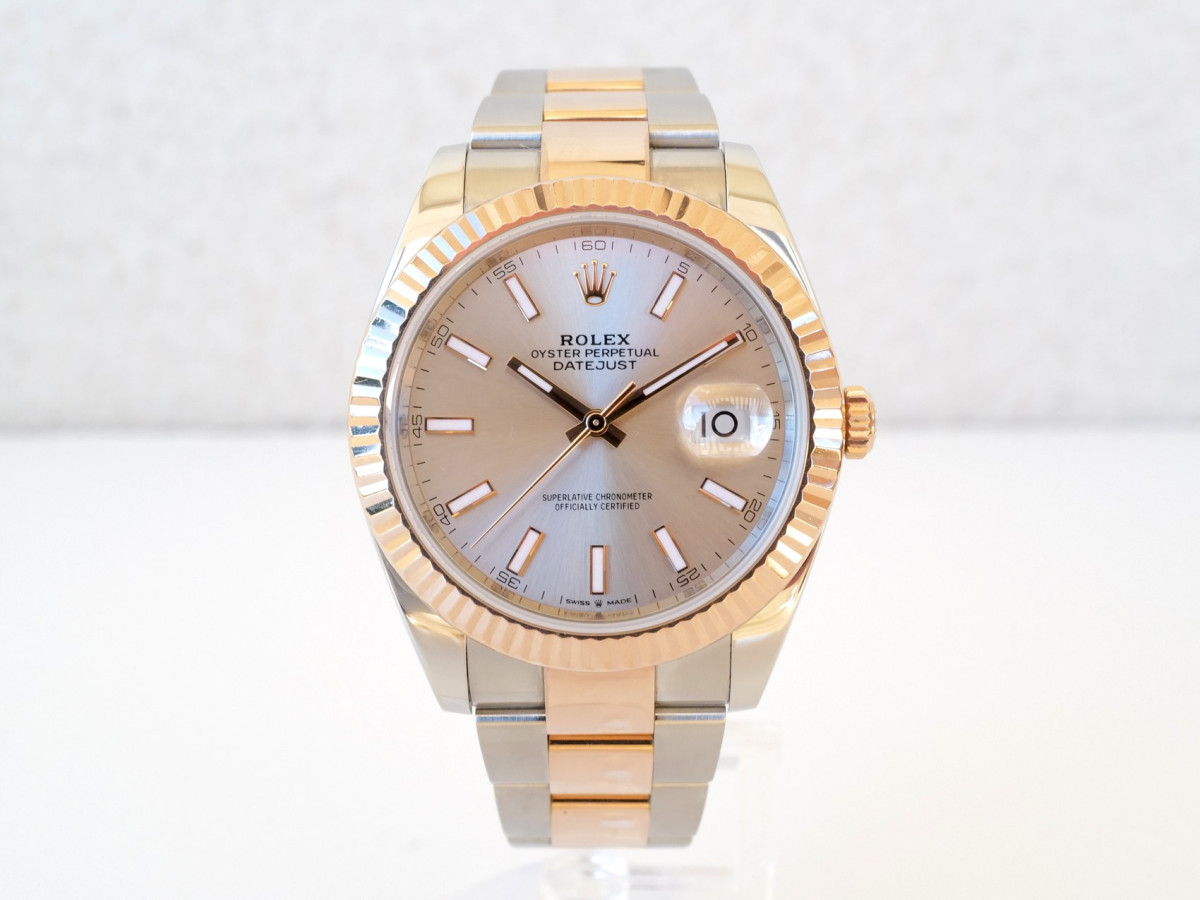 Швейцарський годинник Rolex Datejust 41 Oyster Steel 18K Rose Gold Sundust Dial