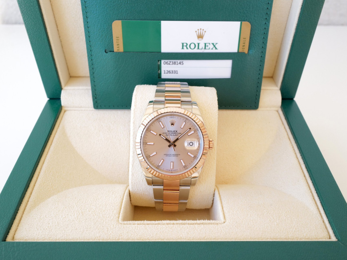 Швейцарський годинник Rolex Datejust 41 Oyster Steel 18K Rose Gold Sundust Dial