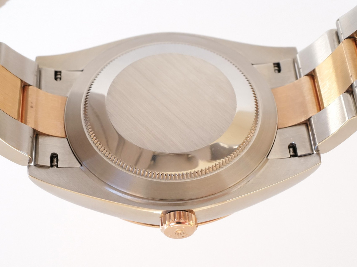 Швейцарський годинник Rolex Datejust 41 Oyster Steel 18K Rose Gold Sundust Dial