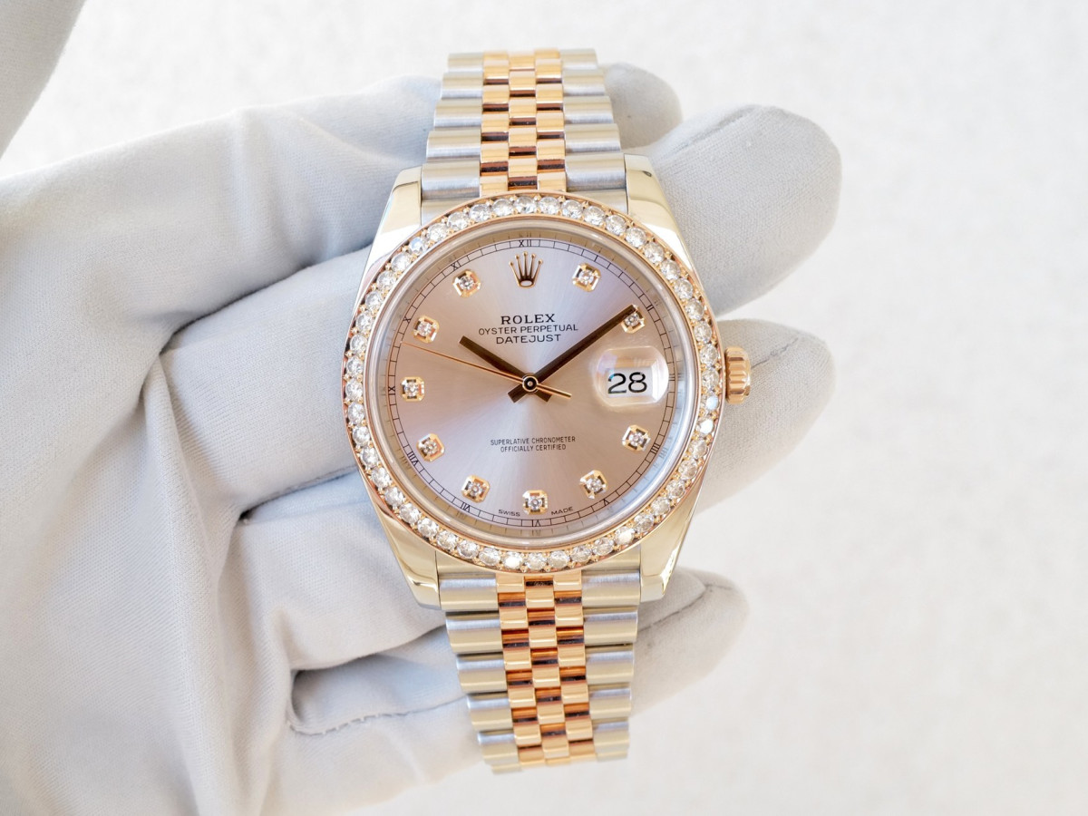 Швейцарський годинник Rolex Datejust 41 Jubilee Sundust Diamond Dial Bezel