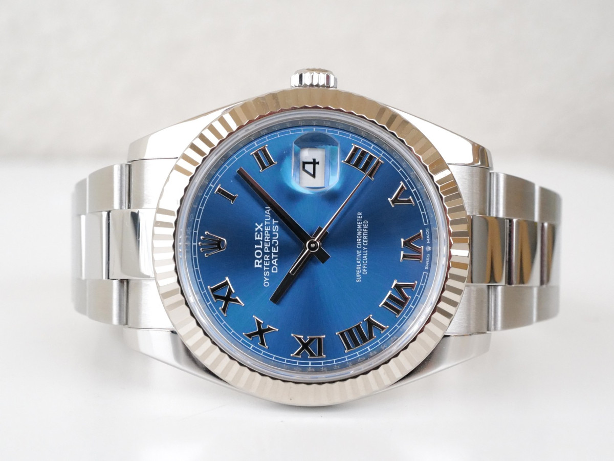 Швейцарський годинник Rolex Datejust 41 Oyster Blue Roman Dial