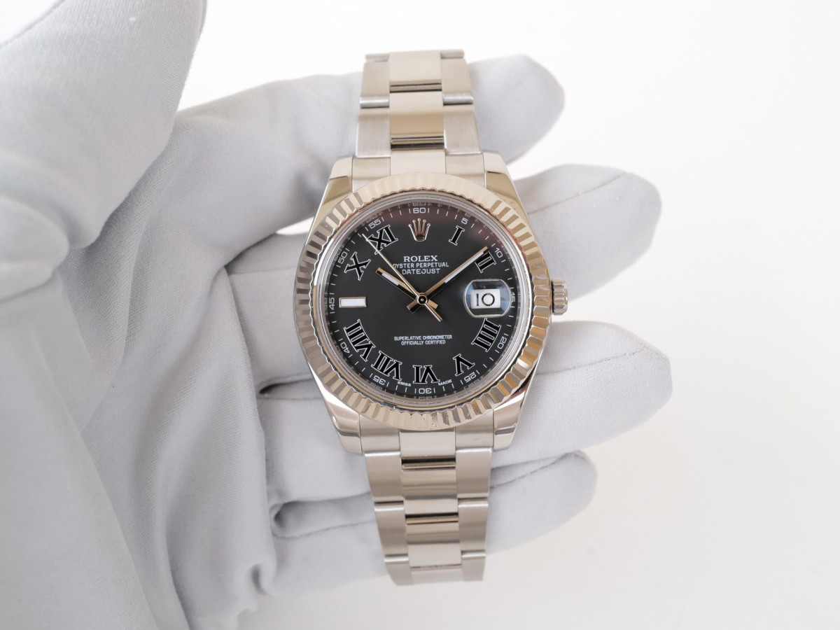 Швейцарський годинник Rolex Datejust II Black Roman Dial 41