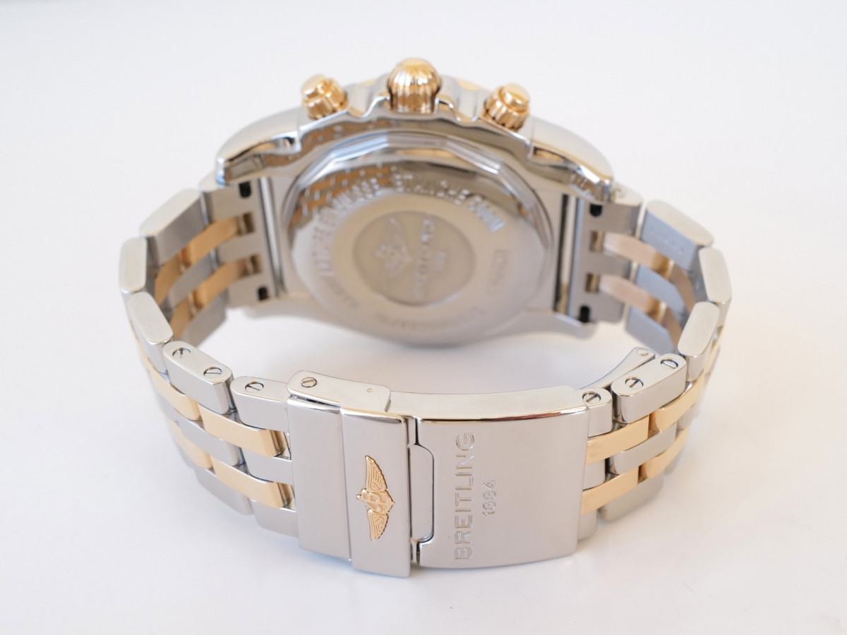 Швейцарський годинник Breitling Chronomat Steel 18K Rose Gold Black Dial 44