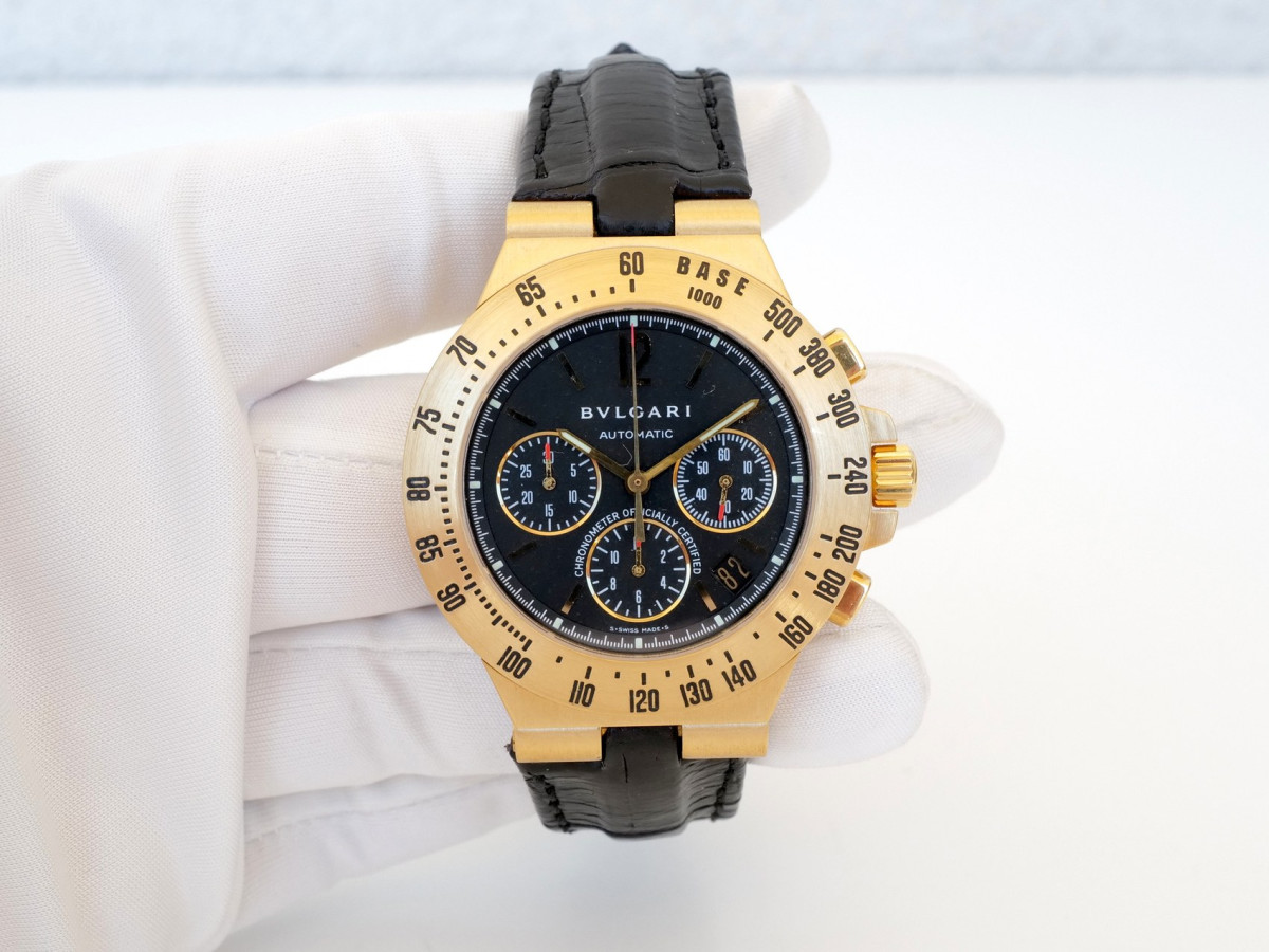 Швейцарський годинник Bulgari Diagono 18K Yellow Gold 40