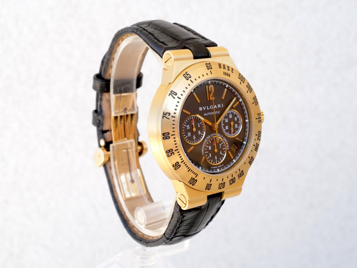 Швейцарський годинник Bulgari Diagono 18K Yellow Gold 40