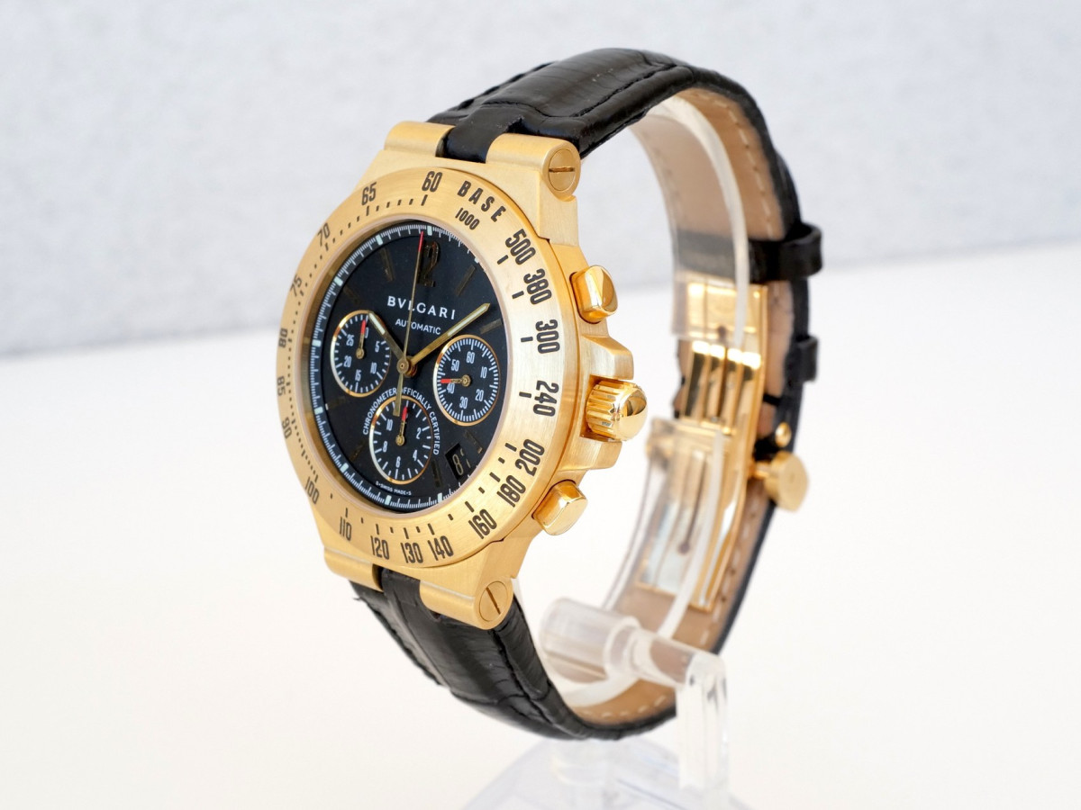 Швейцарський годинник Bulgari Diagono 18K Yellow Gold 40