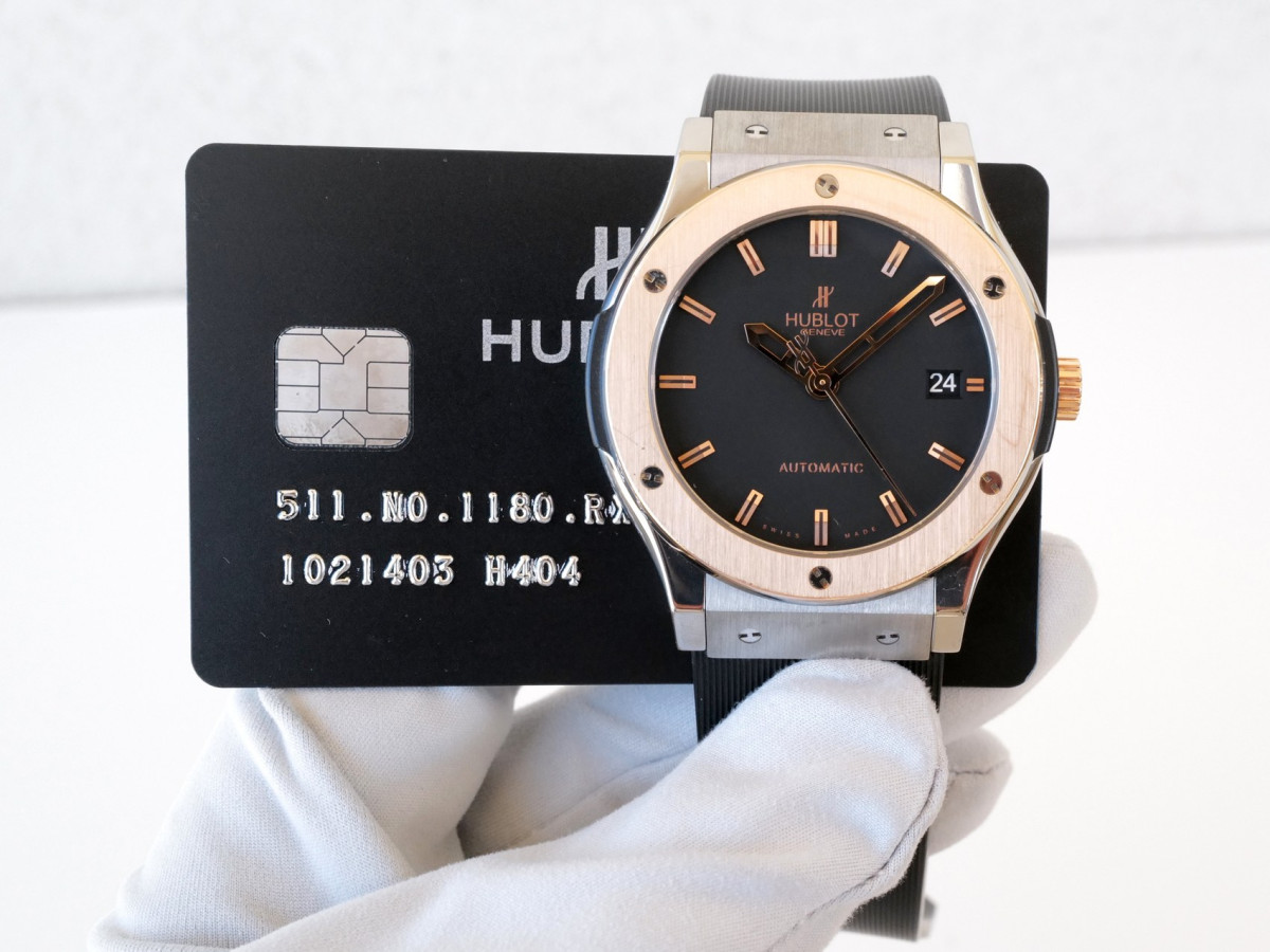 Швейцарские часы Hublot Classic Fusion Titanium 18K Rose Gold 45