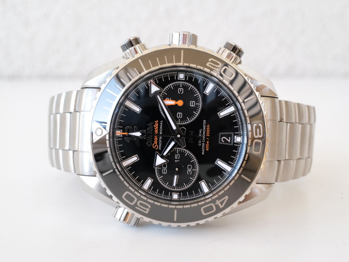 Швейцарские часы Omega Seamaster Planet Ocean 600M Co-Axial Chronograph 45,5