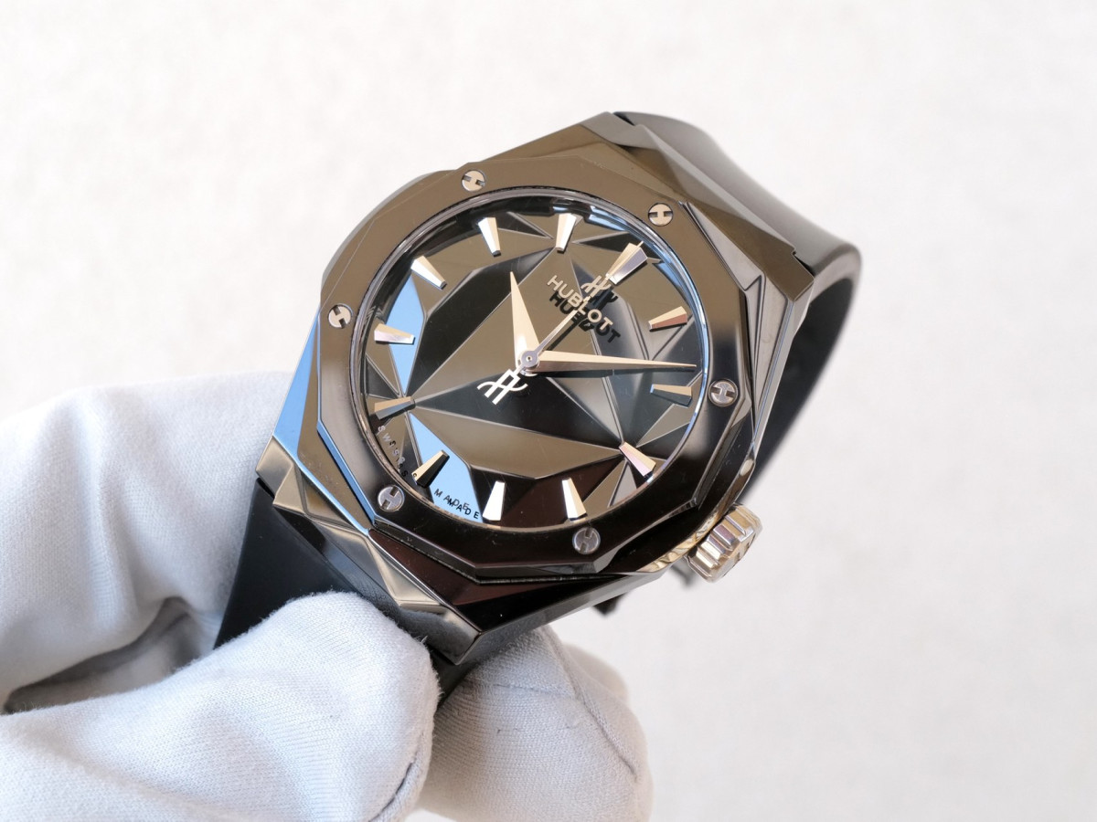 Швейцарський годинник Hublot Classic Fusion Orlinski Black Magic Ceramic 40