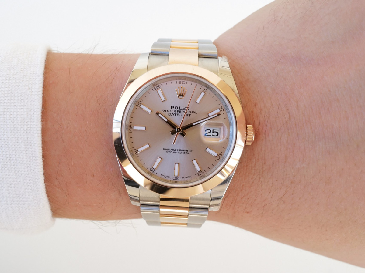 Швейцарський годинник Rolex Datejust 41 Oyster Steel 18K Rose Gold Sundust Dial