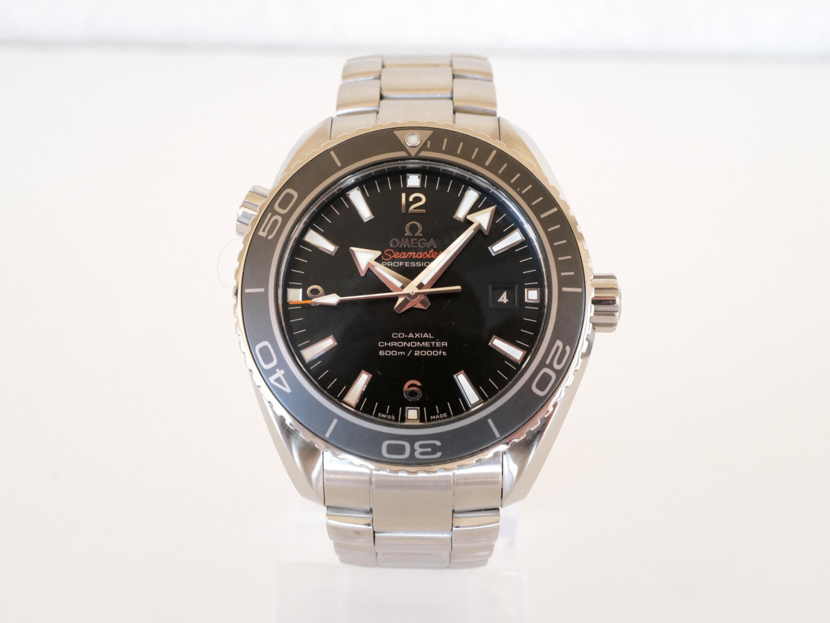 Швейцарские часы Omega Seamaster Planet Ocean 600M 46