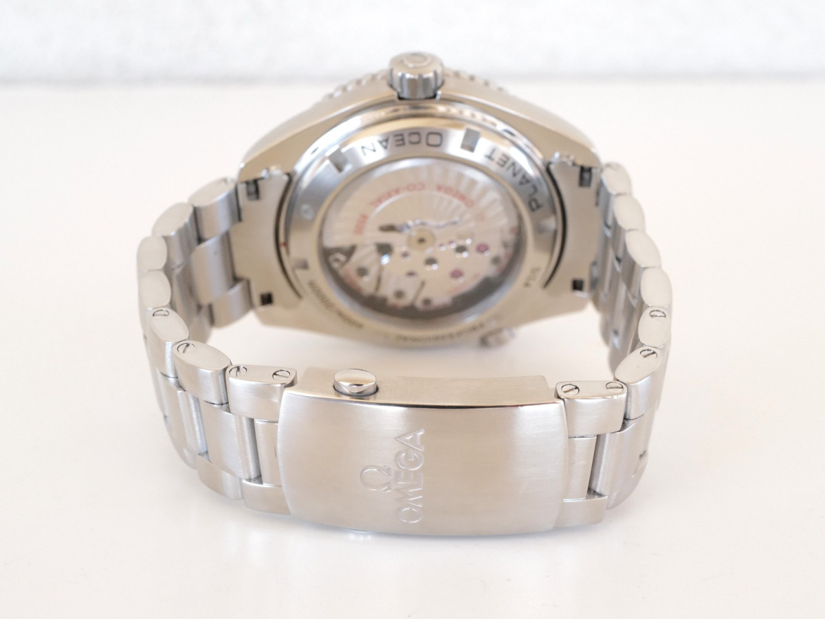 Швейцарские часы Omega Seamaster Planet Ocean 600M 46