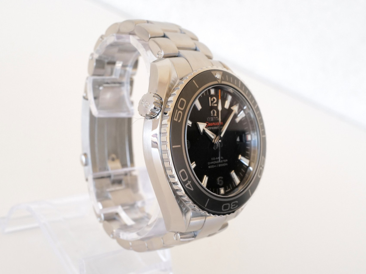 Швейцарские часы Omega Seamaster Planet Ocean 600M 46