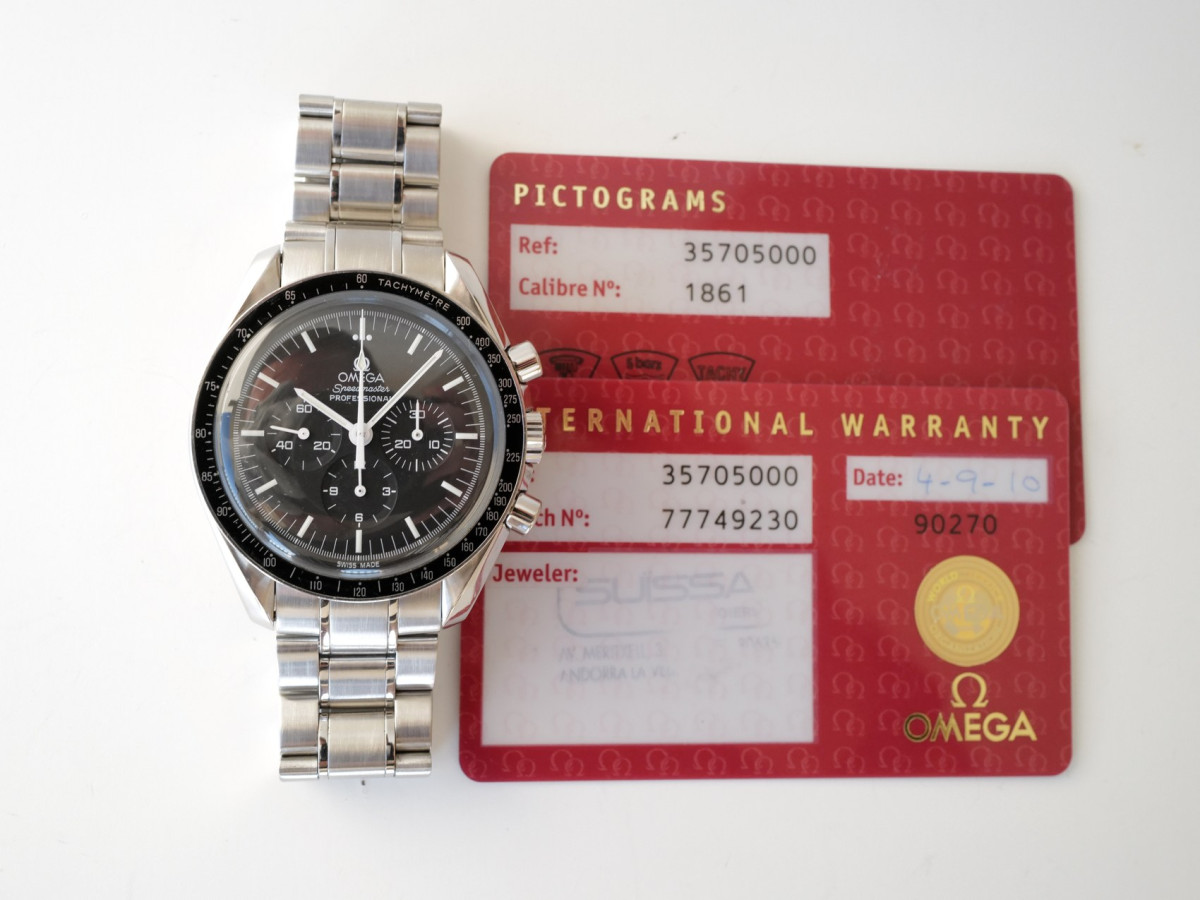 Swiss watch Omega Speedmaster Professional Moonwatch Manual Wind 42