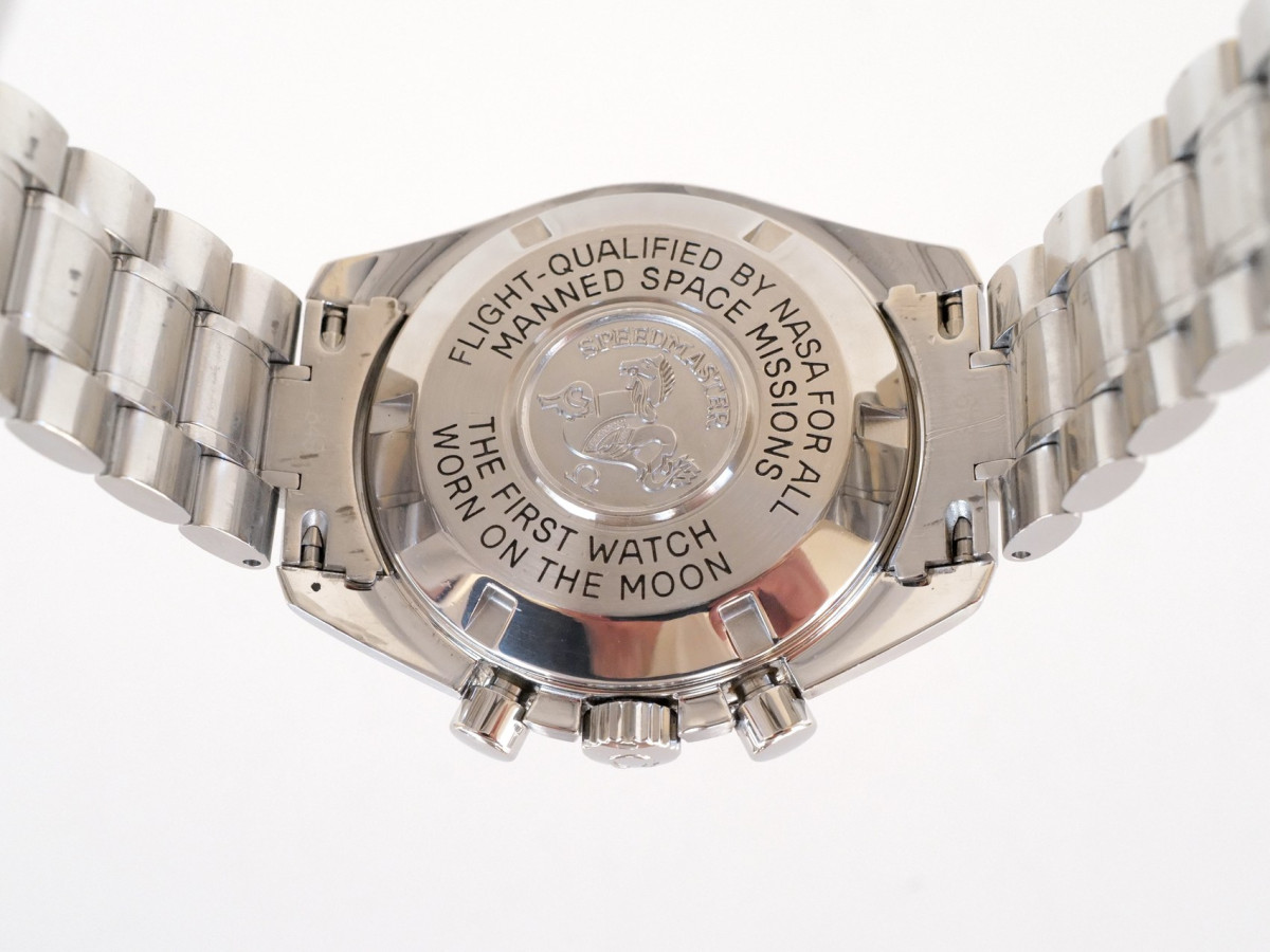 Swiss watch Omega Speedmaster Professional Moonwatch Manual Wind 42