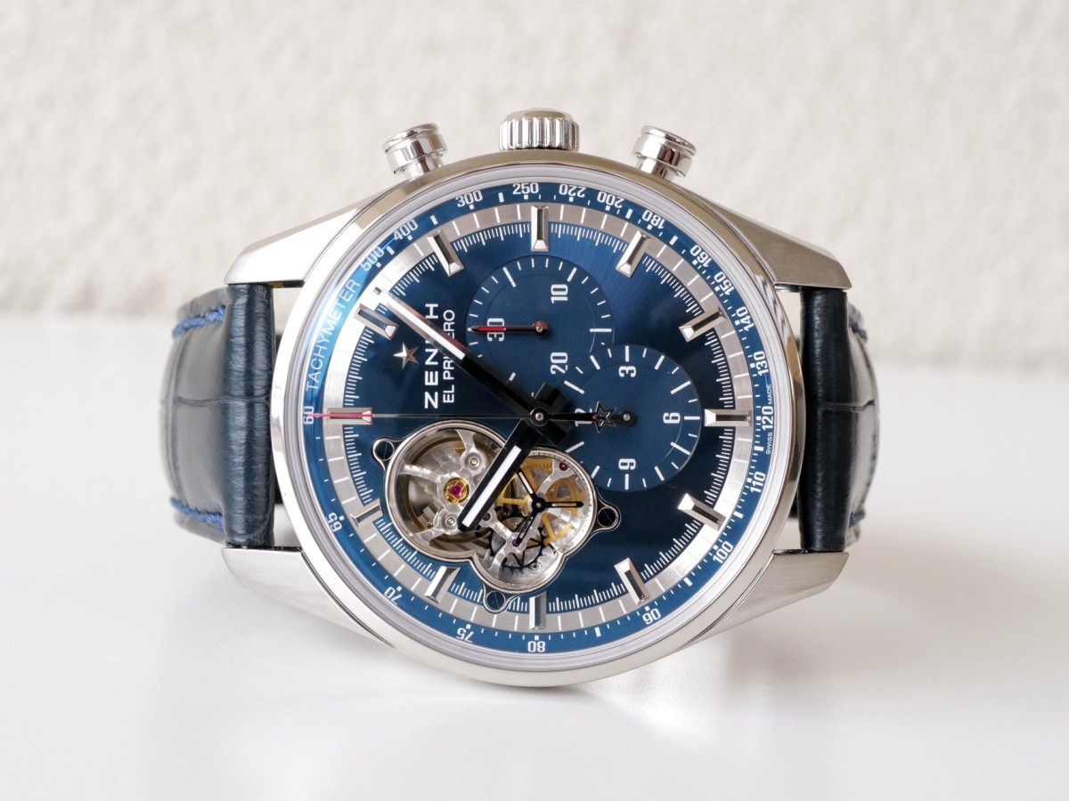 Швейцарський годинник Zenith El Primero Chronomaster Blue Dial Chronograph 42