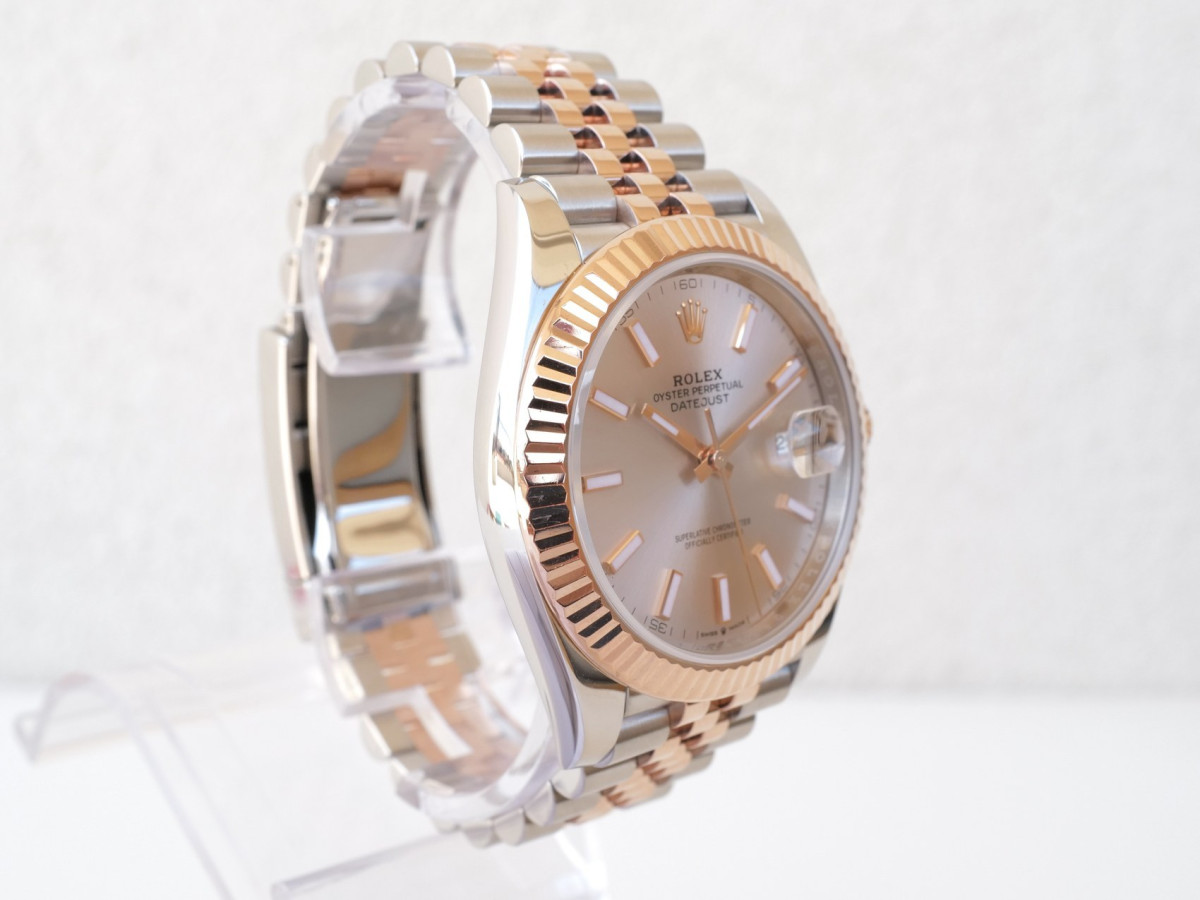 Швейцарський годинник Rolex Datejust 41 Jubilee Steel 18K Rose Gold Sundust Dial