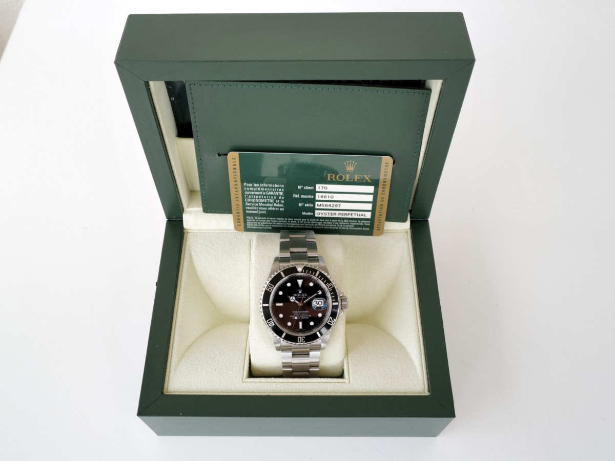 Swiss watch Rolex Submariner Date