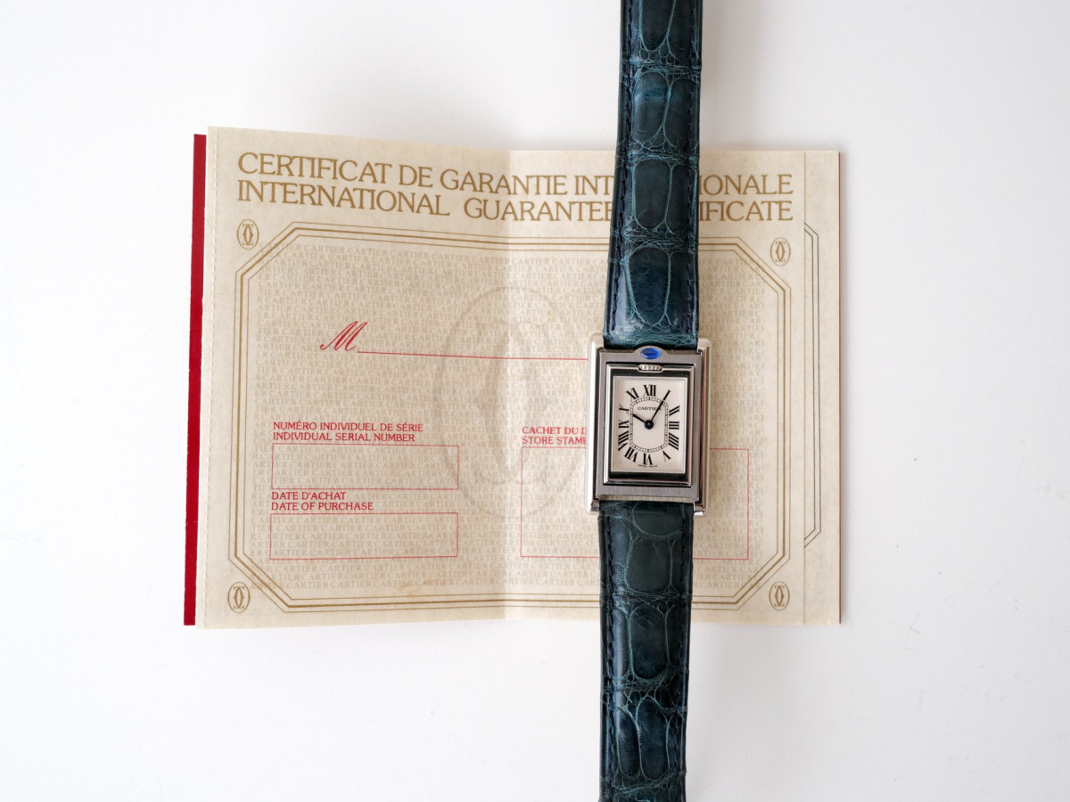 Швейцарские часы Cartier Tank Basculante