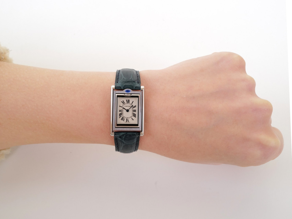 Швейцарские часы Cartier Tank Basculante