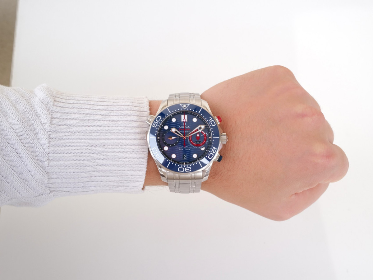 Швейцарские часы Omega Seamaster Diver 300M Chronograph America's Cup Edition 44