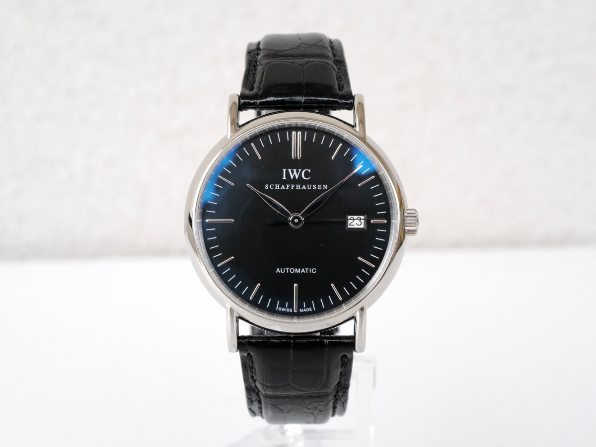 Швейцарские часы IWC Portofino Automatic Black Dial 39