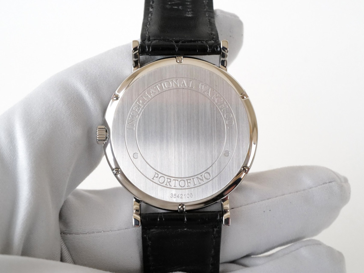 Швейцарские часы IWC Portofino Automatic Black Dial 39