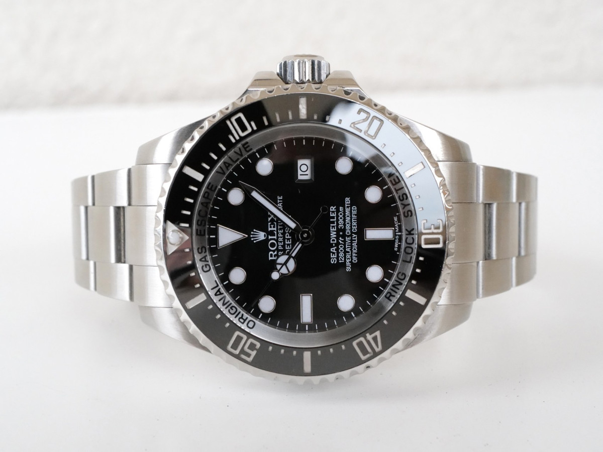 Швейцарський годинник Rolex Sea-Dweller Deepsea Black 44