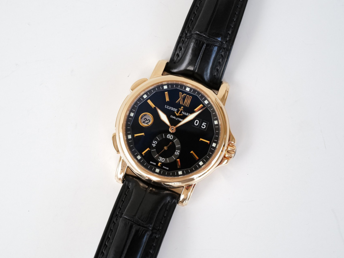 Швейцарские часы Ulysse Nardin GMT Big Date 18K Rose Gold Black Dial 42