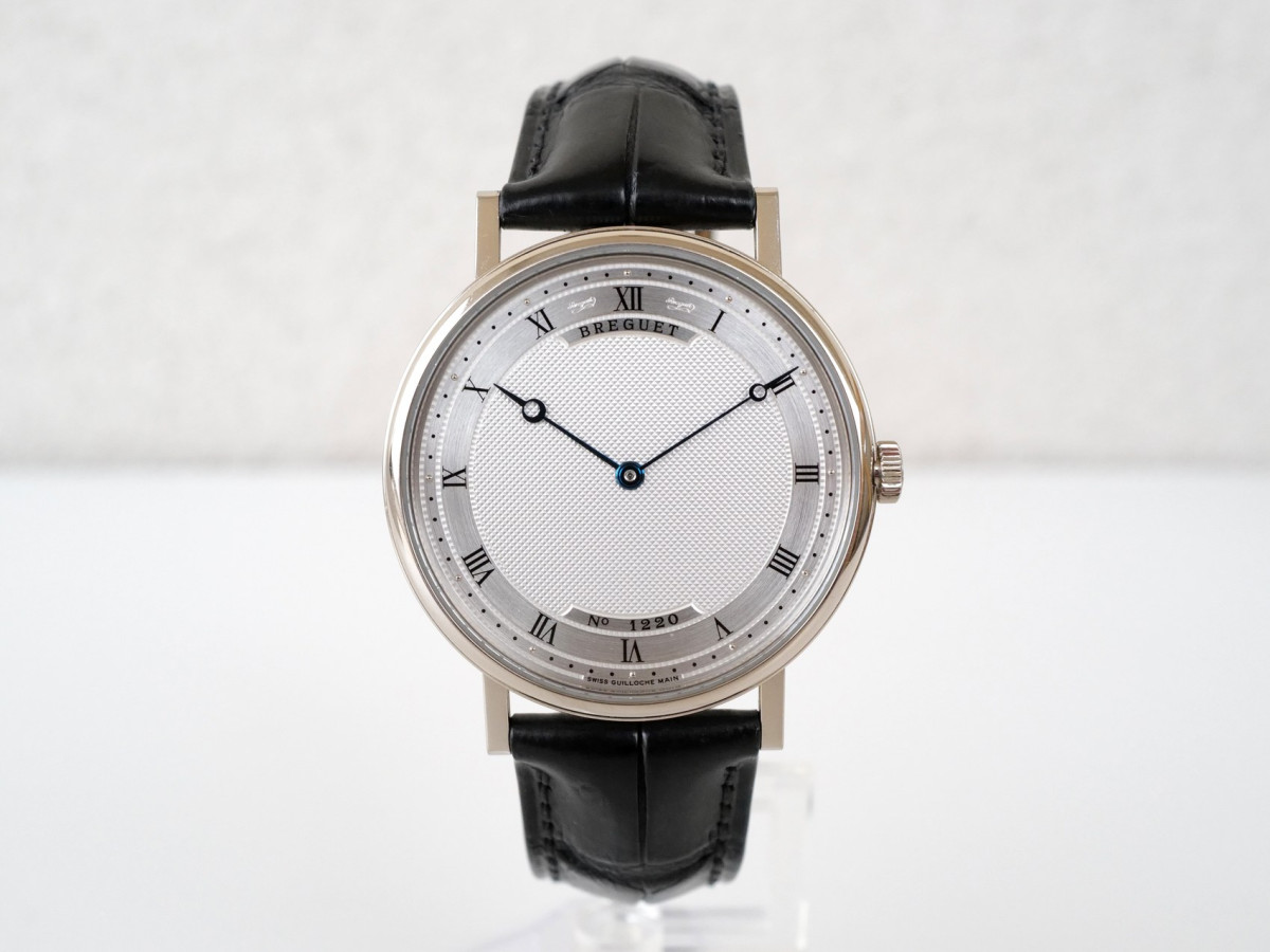 Швейцарський годинник Breguet Classique Ultra Slim 18K White Gold Deployant Clasp 38