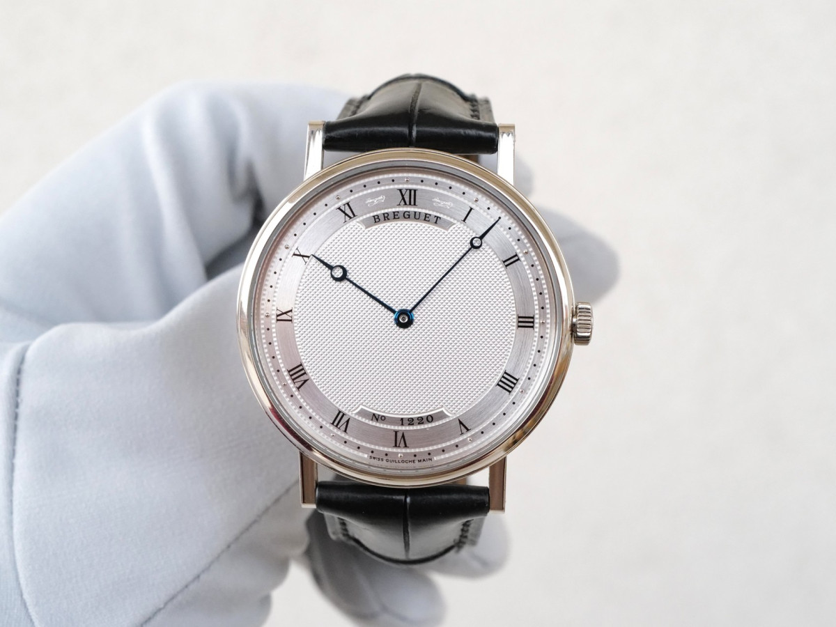 Швейцарський годинник Breguet Classique Ultra Slim 18K White Gold Deployant Clasp 38