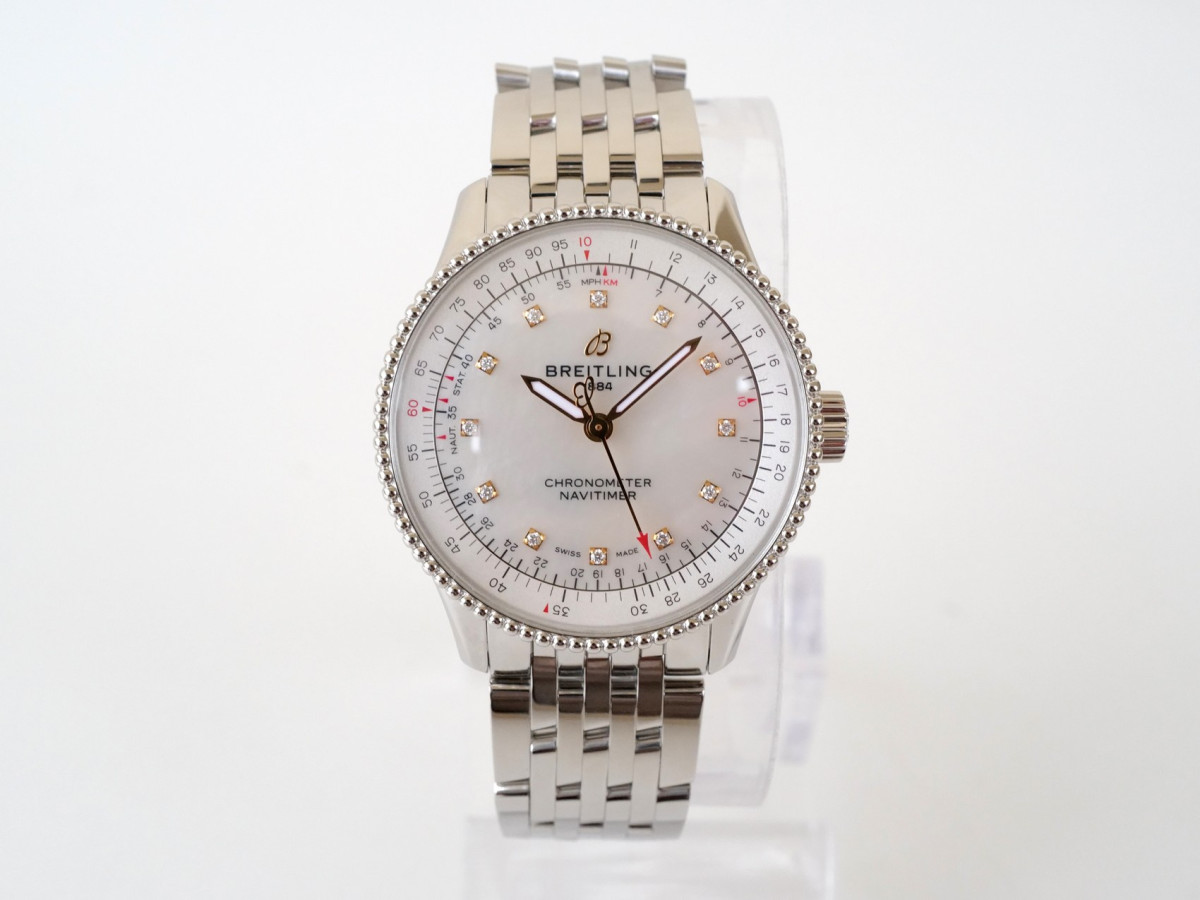 Швейцарские часы Breitling Navitimer Automatic 35