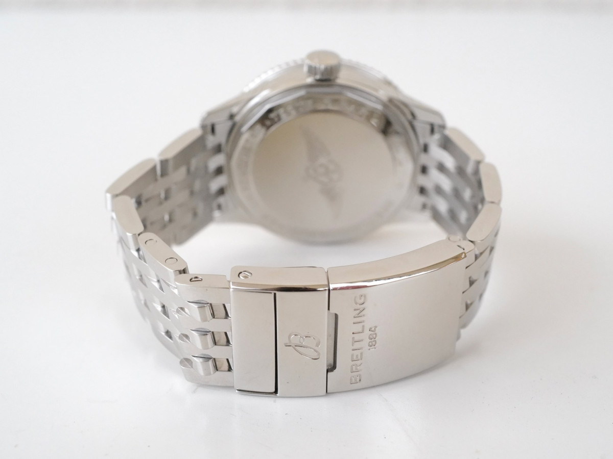 Швейцарские часы Breitling Navitimer Automatic 35