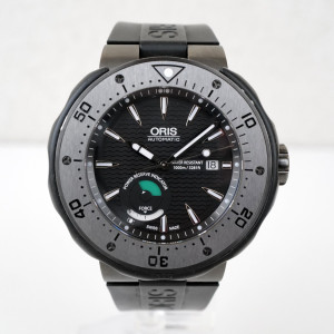 Швейцарський годинник Oris Divers Col Moschin Limited Edition 49